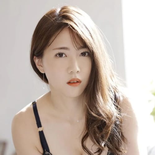 Aoi Ichino Aoi Ichino