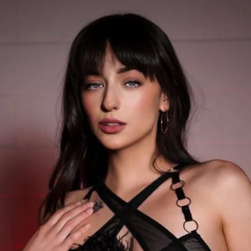 Lana Smalls Lana Smalls