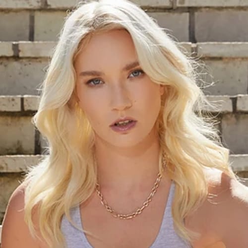 Claire Roos Claire Roos