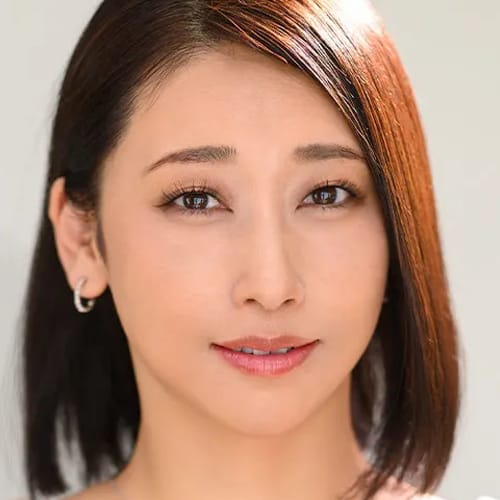 Ikumi Shiramine Ikumi Shiramine