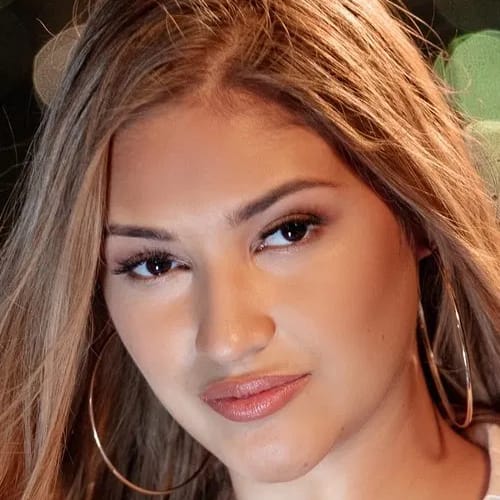 Gizelle Blanco Gizelle Blanco