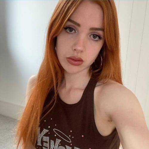 Scarlett Jones Scarlett Jones